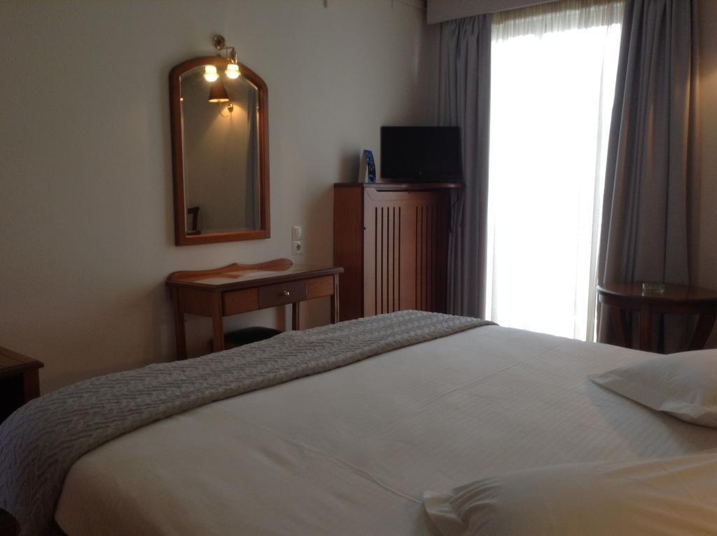 Hotel Nefeli Volos Eksteriør bilde