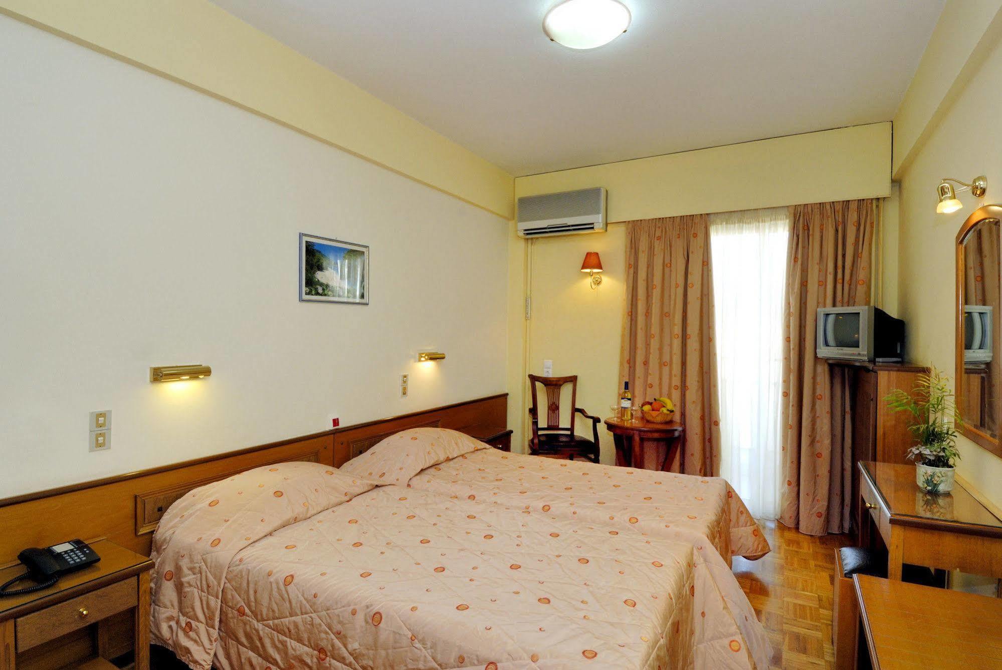 Hotel Nefeli Volos Eksteriør bilde